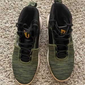 Adidas Mens Basketball Shoes